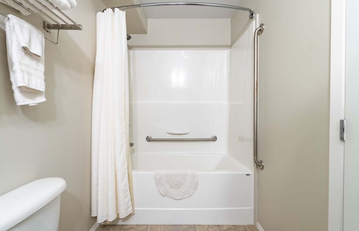 ./bathroom-2_1781235358621